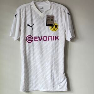 Puma BVB Borussia Dortmund Soccer White NWT Jersey #22 Size S A0058